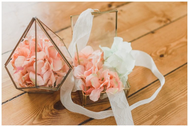 DIY Floral Wedding Backdrop | Samantha Zenewicz Photography
