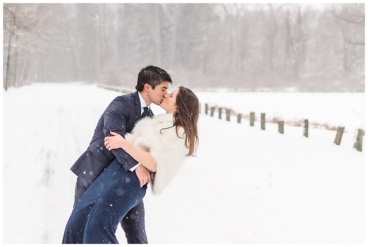A Snowy Engagement Session on Presque Isle | Erie Pa Engagement | Samantha Zenewicz Photography