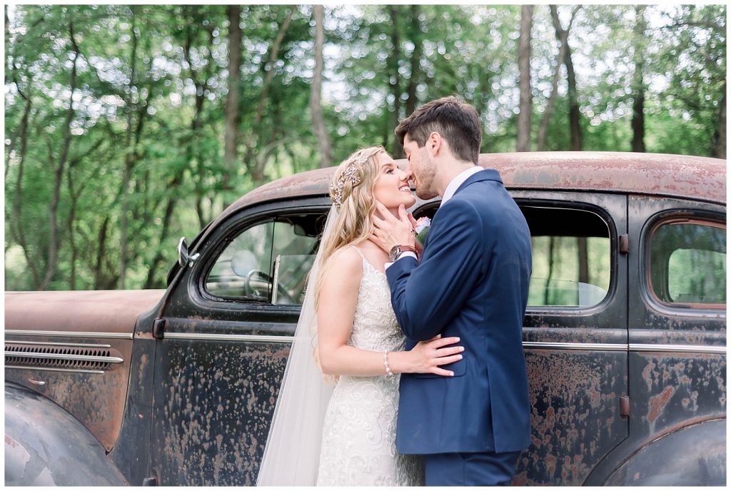 Blue Summer Backyard Wedding | Corry Pennsylvania Wedding | Samantha Zenewicz Photographer